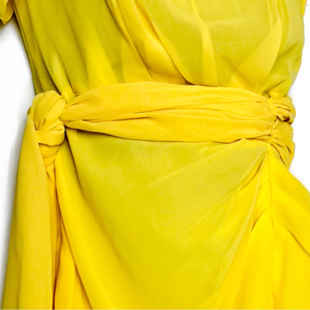 “PrettyLittleThing” Yellow One-Shoulder Knot Mini Dress - Picture 12 of 17